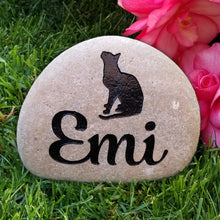 Load image into Gallery viewer, pet memorial stone.  Personalized with a cat image and name.
